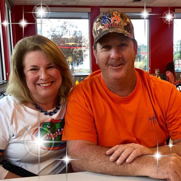 Meet your Posher, Freida - Picture 1 of 1